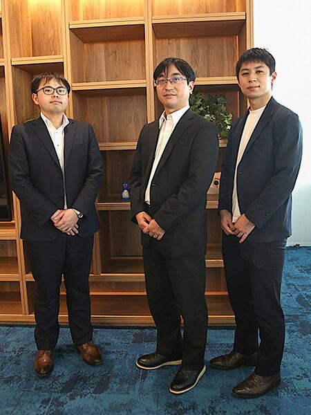 左から、東日本銀行 佐藤 雅尚氏、横浜銀行 小西 真人氏、長谷川 舜一氏