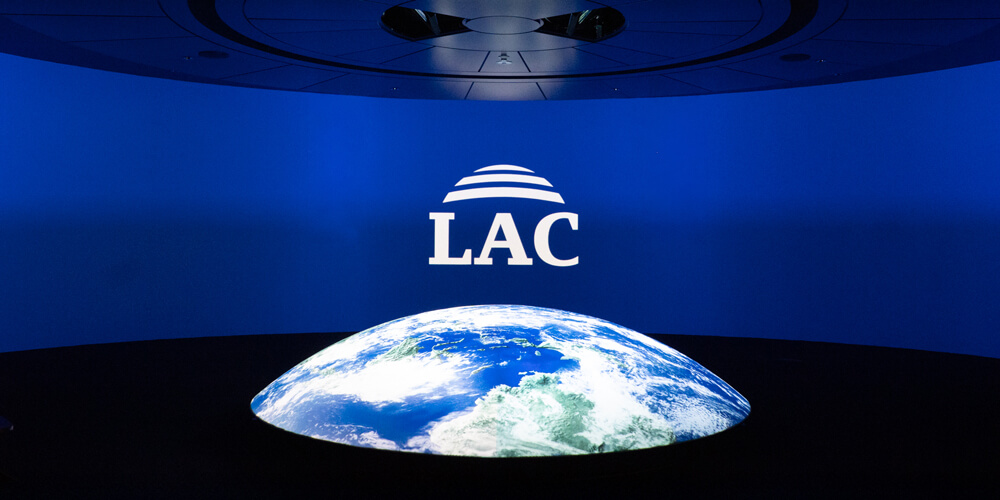 LAC Vision Room（シアターゾーン）