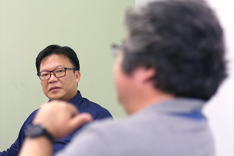ラック CTO 倉持 浩明と株式会社アトラクタ CEO 原田 騎郎氏