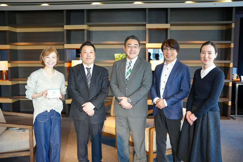 写真左からTOILAB開発者 船橋由紀子氏、株式会社ラック 佐藤、高木、山本、阿久津