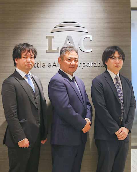 インタビューに答えた木村、篠原、吉田