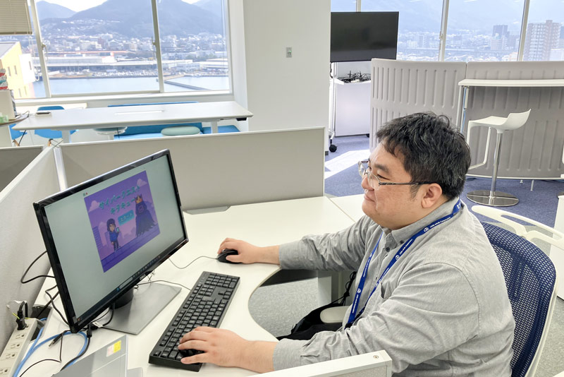 開発メンバーがゲームの動きを確認