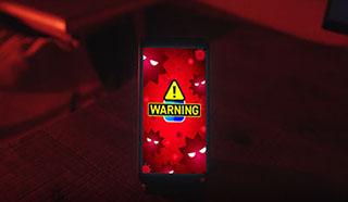 WARNINGと警告表示されるスマホのアプリ